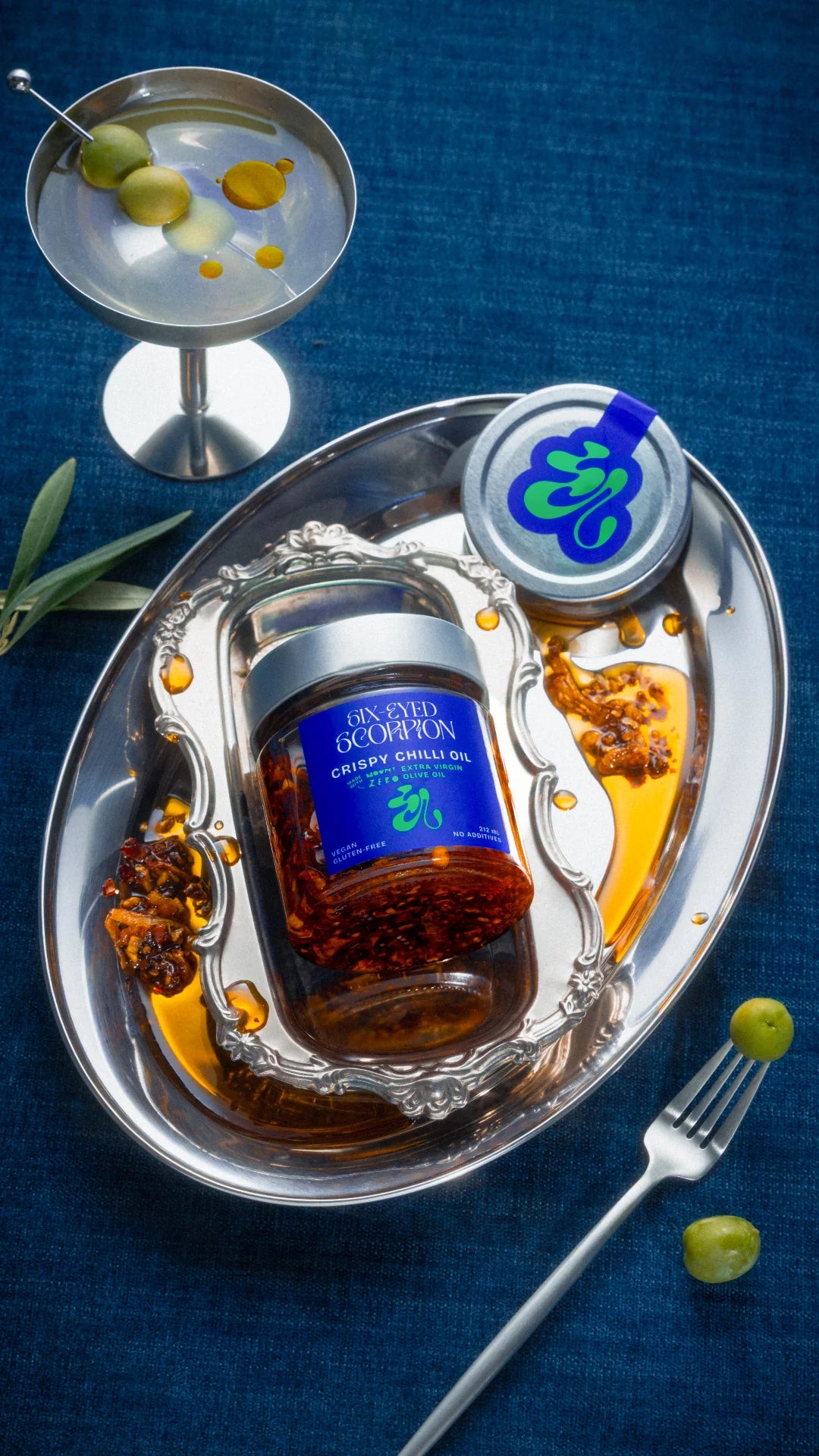 Six-Eyed Scorpion Extra Virgin Olive Oil Crispy Chilli Oil 212ml
