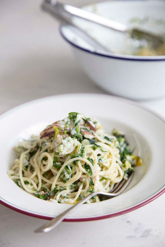 Spaghettini with crab, lemon, herbs and chilli