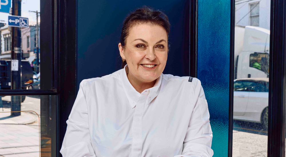 Karen Martini, Bar Carolina