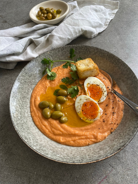 salmorejo cordobes (spanish tomato & bread soup)