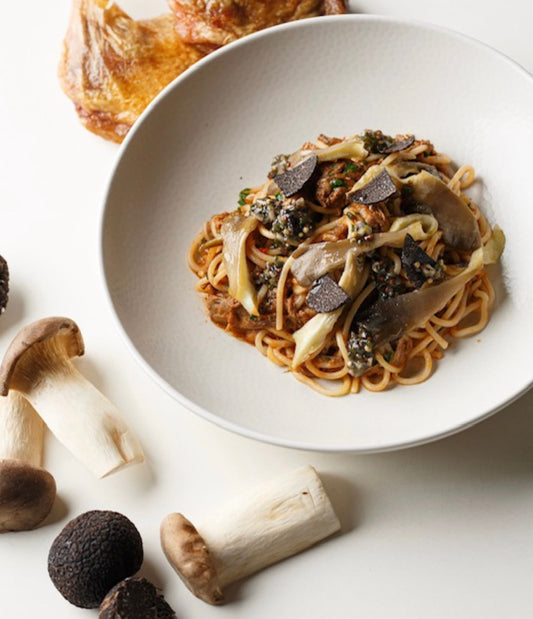 spaghetti with olive oil braised chicken & truffle vinaigrette