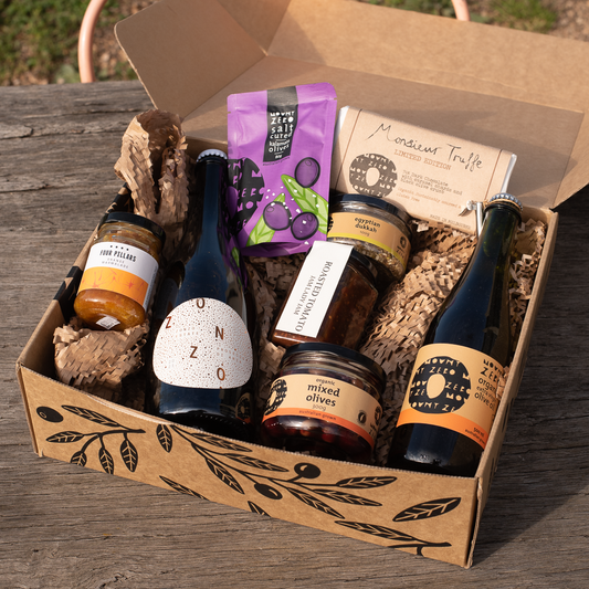 friends of mount zero hamper